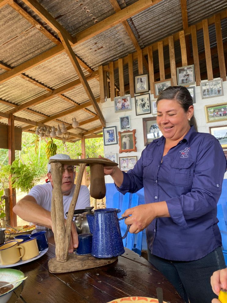 bb90938b-227a-4550-ba7b-e633d15a4082